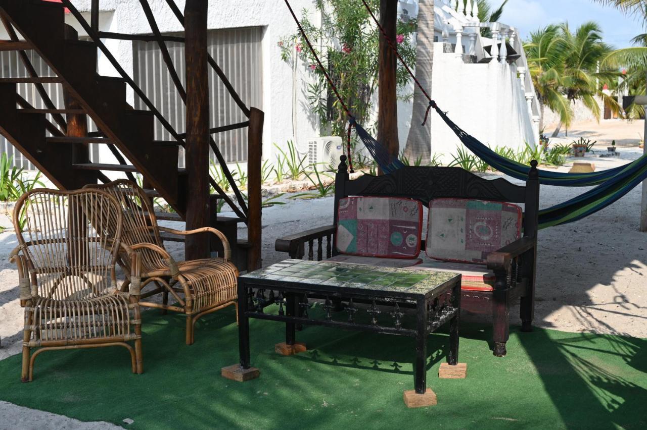 La Casa Del Mexicano Celestun Kültér fotó